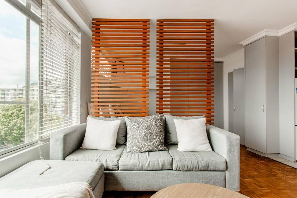 Greenpoint Studio Mountain Views, Central & Secure Appartement *